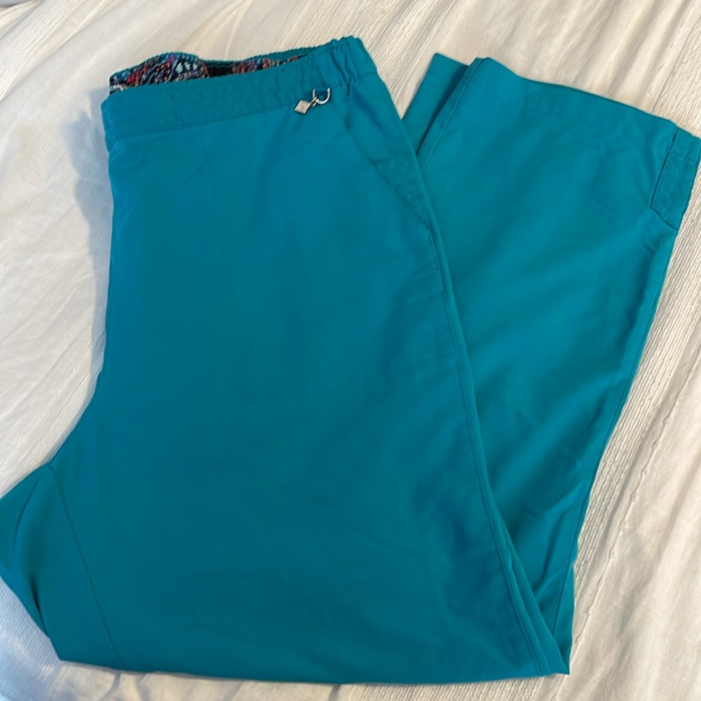 - Vera Bradley Teal scrub pant size XL Halo style